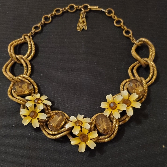 Antique 1940s Gold West Germany Floral Metal Artwork Necklace with Glass Stones - Picture 3 of 5